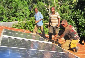 Simon Linwolo solar panel pic #3